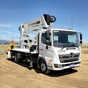 GSR E250PXJ on HINO FC1124 4×2 Truck in Australia