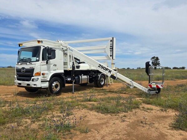 GSR 290PX HINO FG1628 4×2 TK Truck in Australia